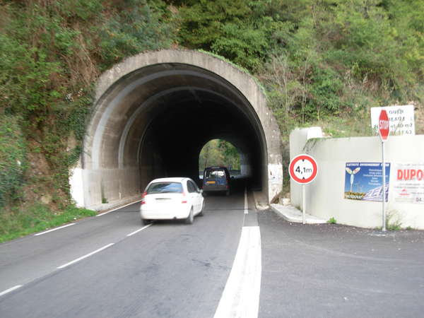 fichier 20111005_0840_001d51_route_tunnel-0.jpg